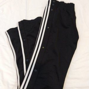✰ Adidas black snap away track pants ✰